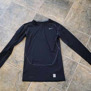 Nike pro comabt long sleeve